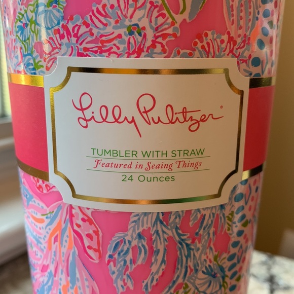 Brand New with Tags Lilly Pulitzer Insulated Tumbler w/ straw in Seaing Things - Picture 2 of 7